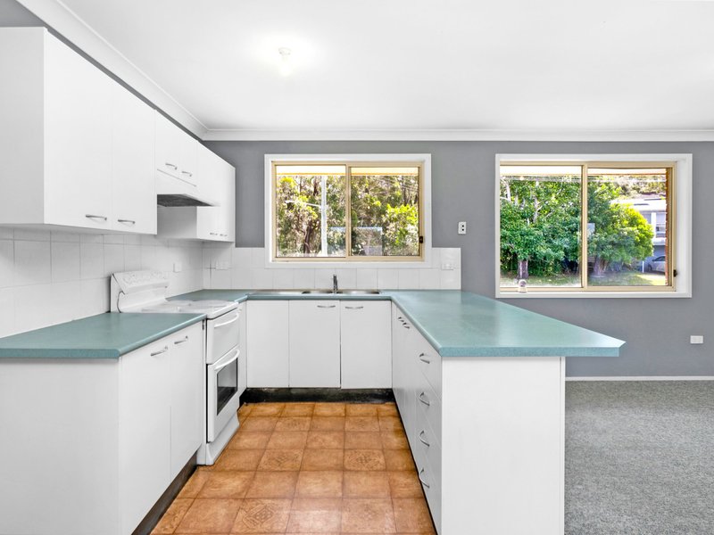 Photo - 4 Dean Parade, Lemon Tree Passage NSW 2319 - Image 2