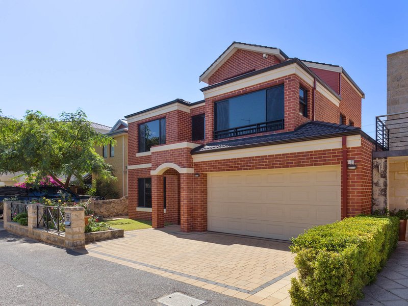 Photo - 4 Delamere Lane, Beaconsfield WA 6162 - Image 4