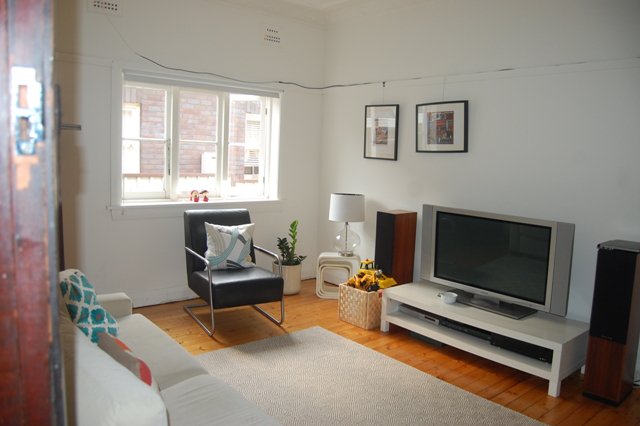 Photo - 4 Dellwood Ave , Earlwood NSW 2206 - Image 3