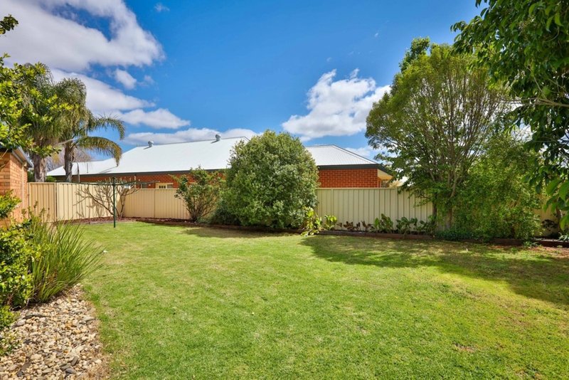 Photo - 4 Denbeigh Court, Mildura VIC 3500 - Image 17