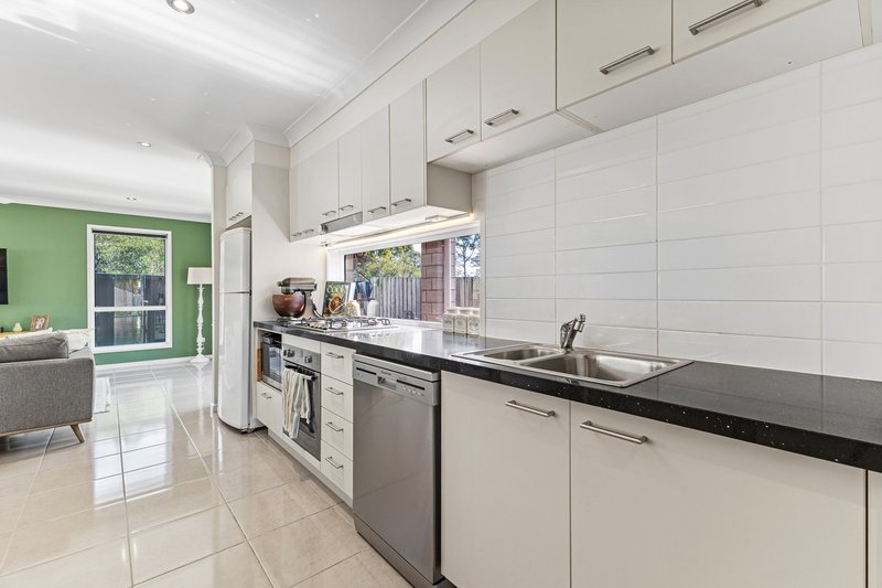 Photo - 4 Denham Crescent, North Lakes QLD 4509 - Image 8