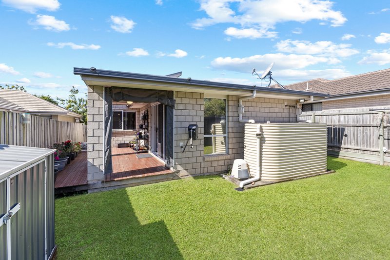 Photo - 4 Denham Crescent, North Lakes QLD 4509 - Image 16