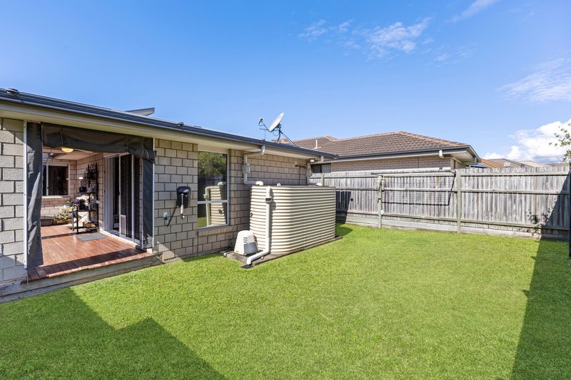 Photo - 4 Denham Crescent, North Lakes QLD 4509 - Image 18
