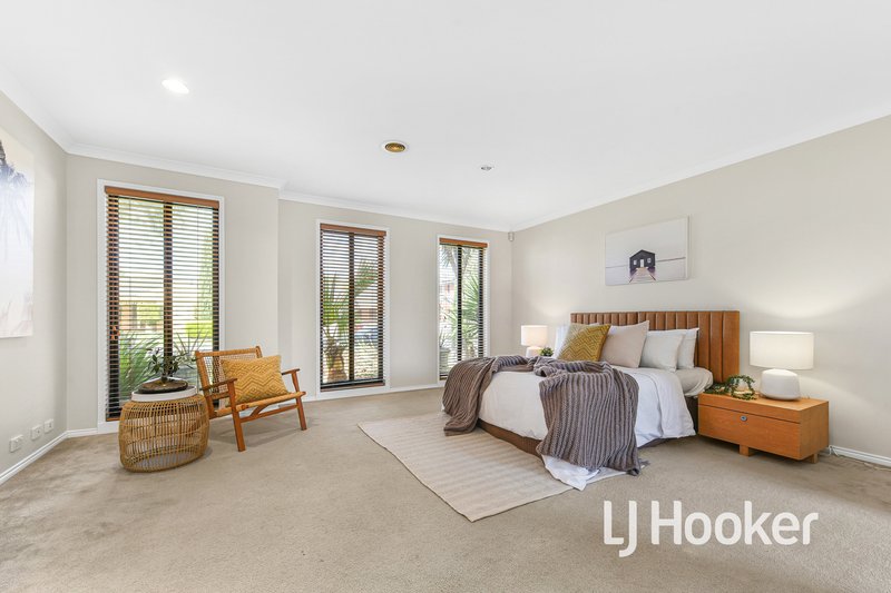 Photo - 4 Dennis Close, Lynbrook VIC 3975 - Image 10