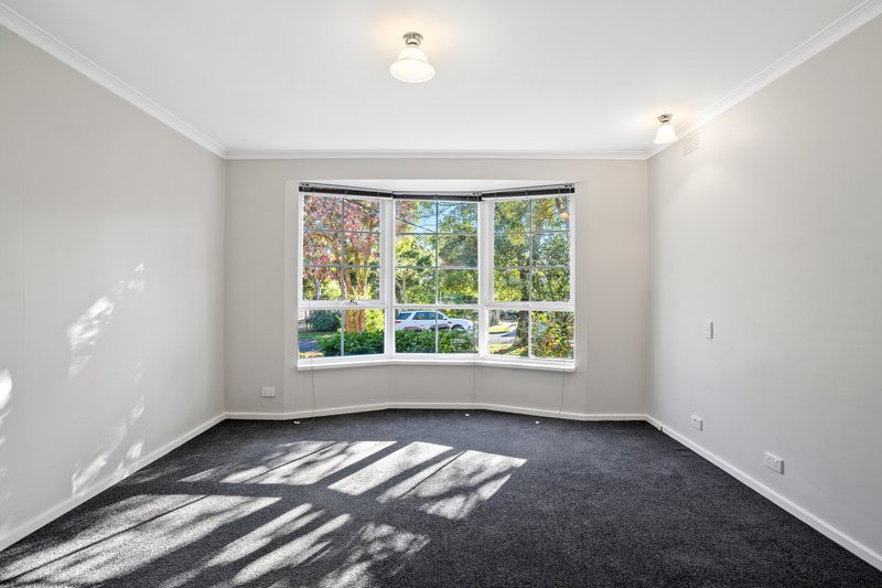 Photo - 4 Dennis Street, Croydon VIC 3136 - Image 6