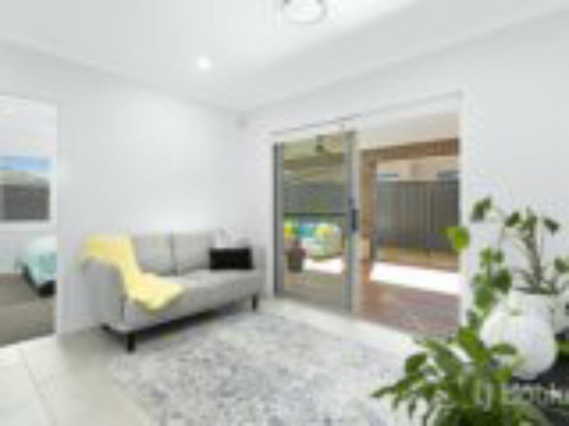 Photo - 4 Dennis Street, Thirlmere NSW 2572 - Image 6