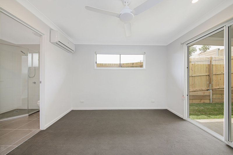 Photo - 4 Diamantina Street, Holmview QLD 4207 - Image 6