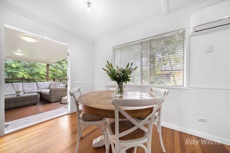 Photo - 4 Diana Street, Underwood QLD 4119 - Image 4