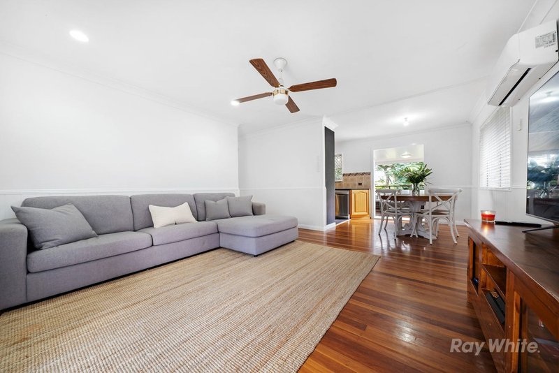 Photo - 4 Diana Street, Underwood QLD 4119 - Image 5