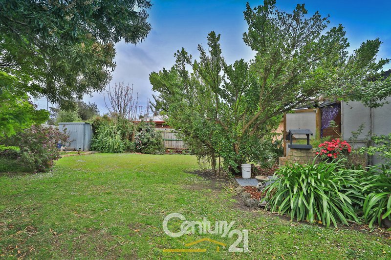 Photo - 4 Diane Close, Pakenham VIC 3810 - Image 14