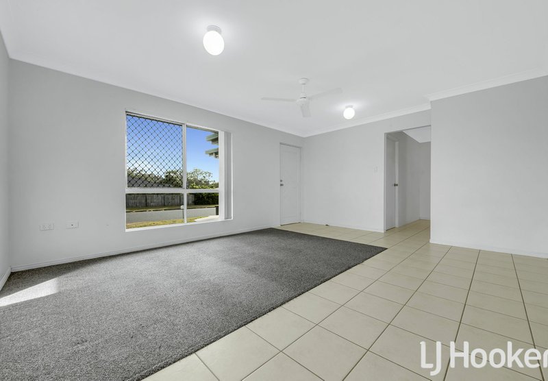 Photo - 4 Dickinson Road, New Auckland QLD 4680 - Image 3