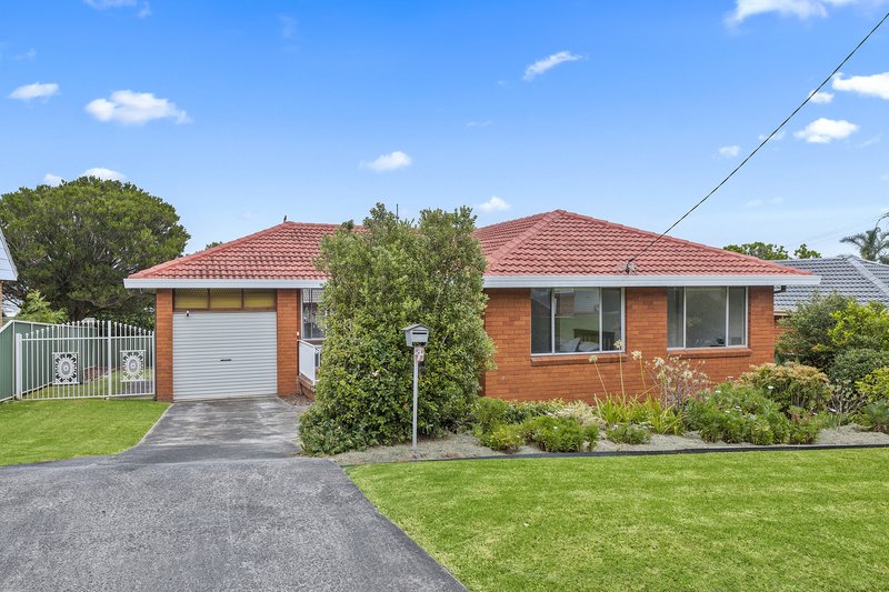 4 Dickson Avenue, Mount Warrigal NSW 2528