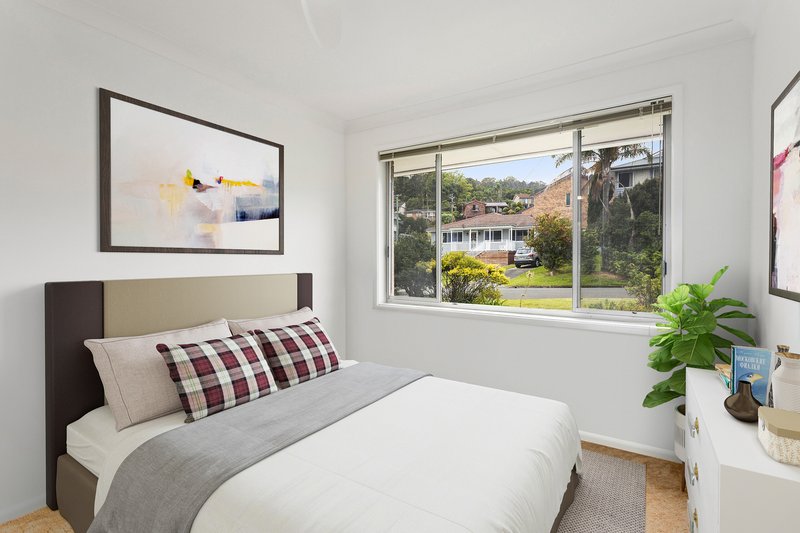 Photo - 4 Dickson Avenue, Mount Warrigal NSW 2528 - Image 7