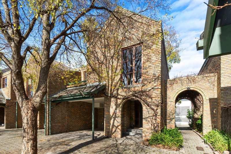 4 Dimora Court, Adelaide SA 5000