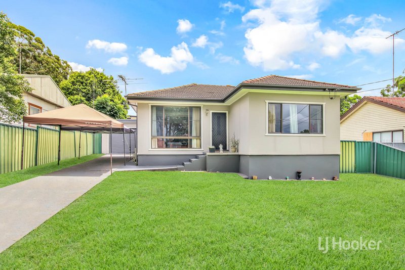 4 Dina Beth Avenue, Blacktown NSW 2148