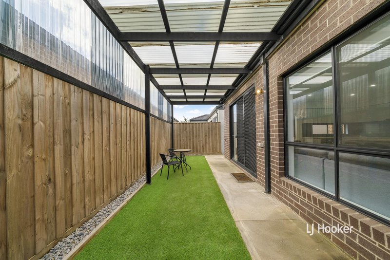 Photo - 4 Dixon Street, Deanside VIC 3336 - Image 16