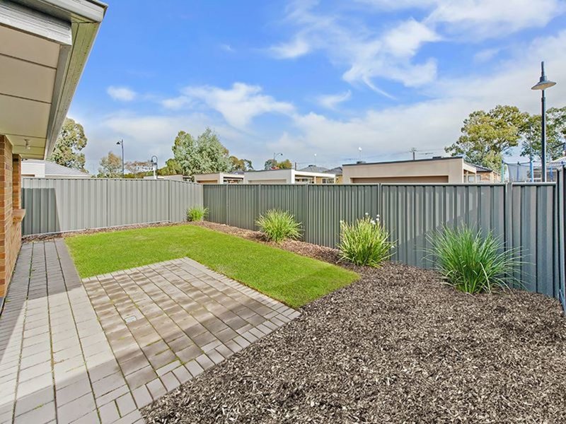 Photo - 4 Dolcetto Street, Andrews Farm SA 5114 - Image 12