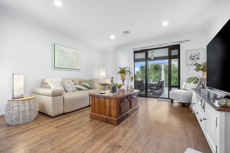 Photo - 4 Domain Circuit, Ararat VIC 3377 - Image 11