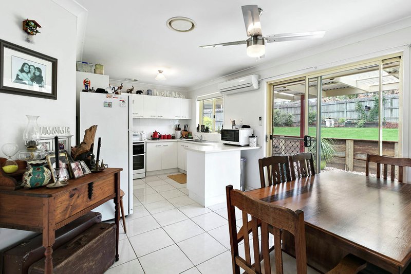 Photo - 4 Donegal Court, Little Mountain QLD 4551 - Image 4