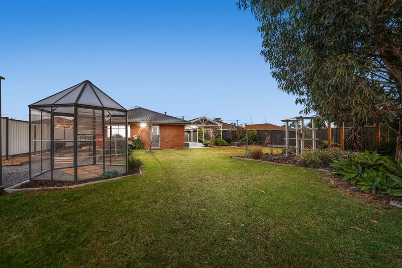 Photo - 4 Dotterel Court, Werribee VIC 3030 - Image 18