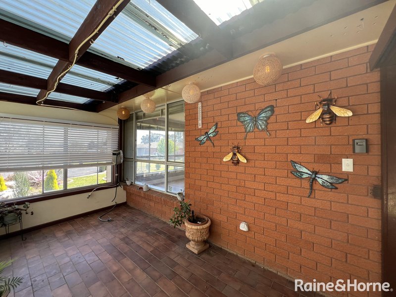 Photo - 4 Dougherty Place, Orange NSW 2800 - Image 19