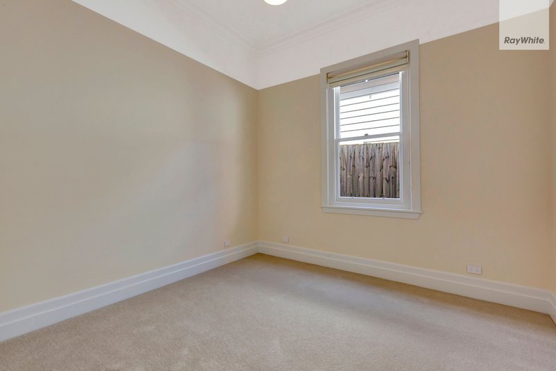 Photo - 4 Downs Street, Brunswick VIC 3056 - Image 10