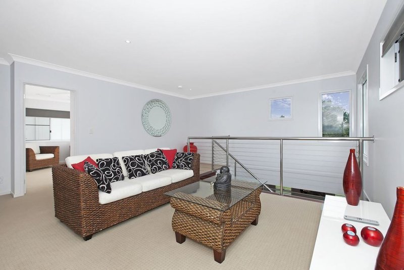 Photo - 4 Dress Circle Court, Bridgeman Downs QLD 4035 - Image 17