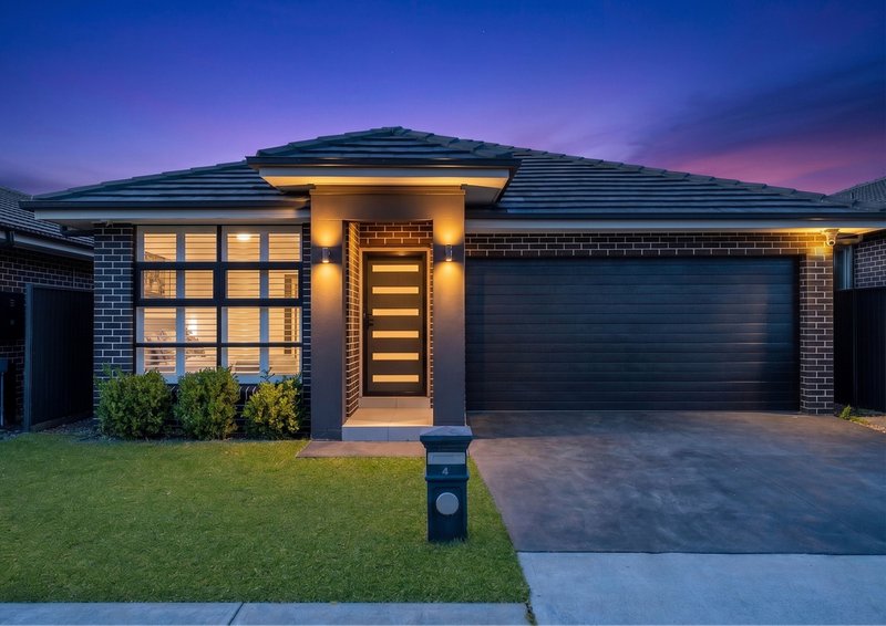 Photo - 4 Driftway Street, Austral NSW 2179 - Image 1