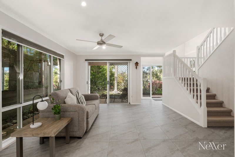 Photo - 4 Driftwood Drive, Castaways Beach QLD 4567 - Image 8