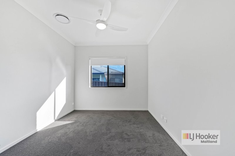 Photo - 4 Duguid Street, Farley NSW 2320 - Image 4