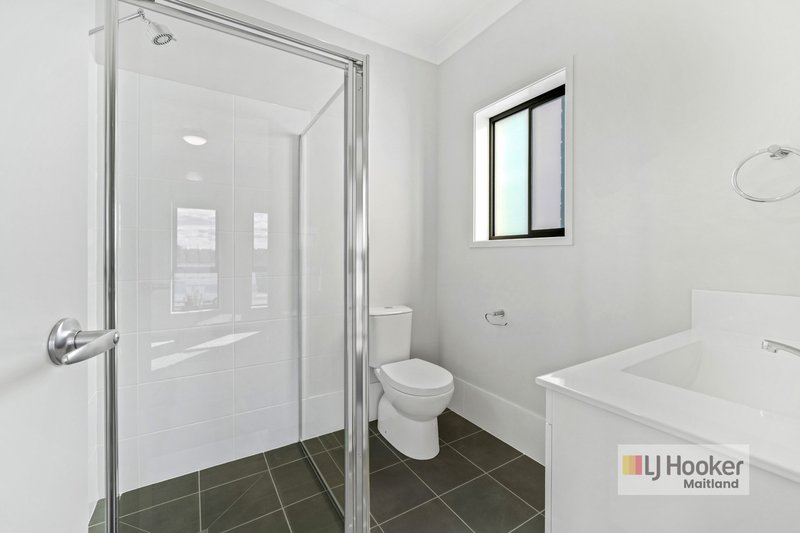 Photo - 4 Duguid Street, Farley NSW 2320 - Image 7