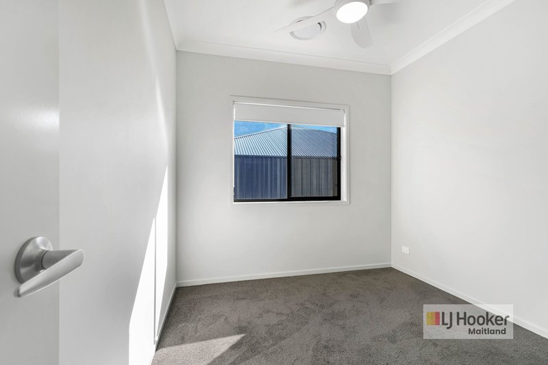 Photo - 4 Duguid Street, Farley NSW 2320 - Image 8