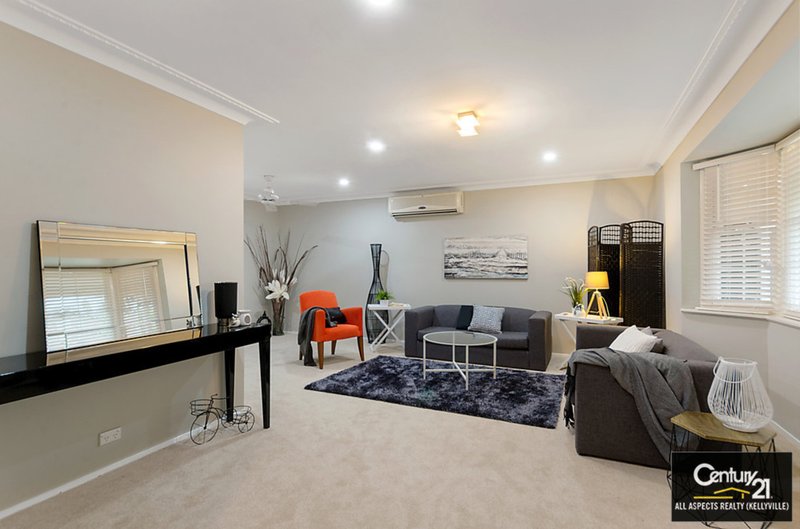 Photo - 4 Dunk Place, Kings Langley NSW 2147 - Image 3