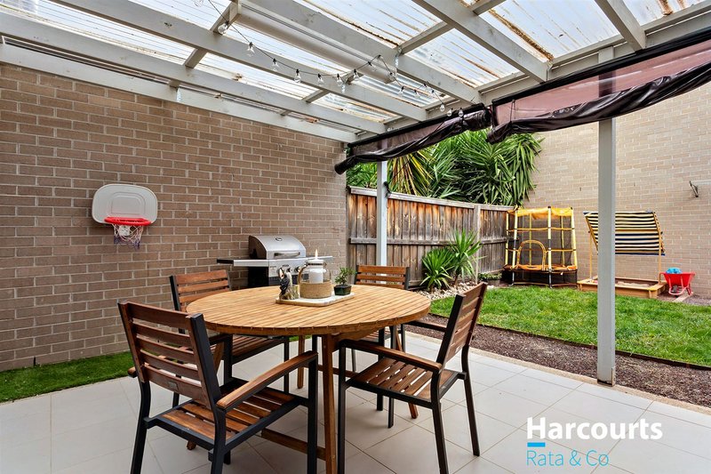 Photo - 4 Dunolly Street, Epping VIC 3076 - Image 8