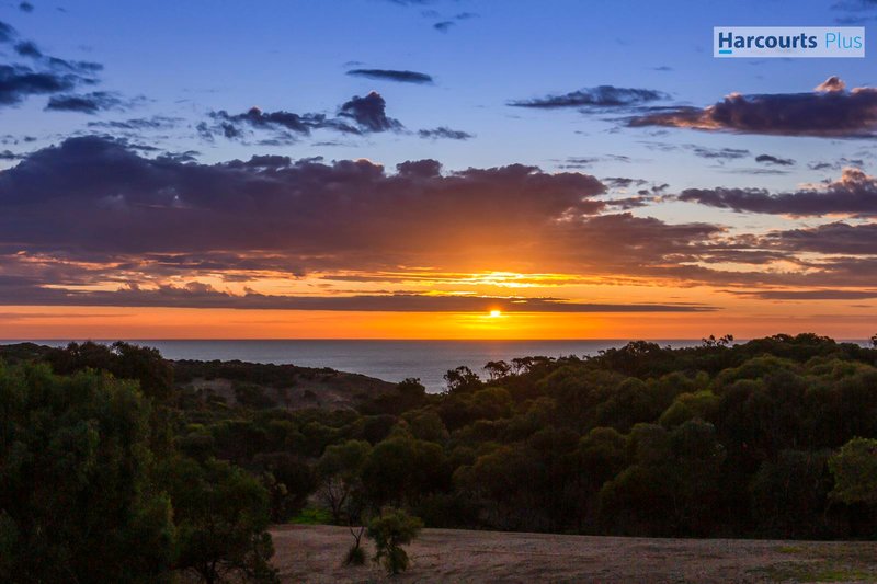 Photo - 4 Duntroon Close, Hallett Cove SA 5158 - Image 17