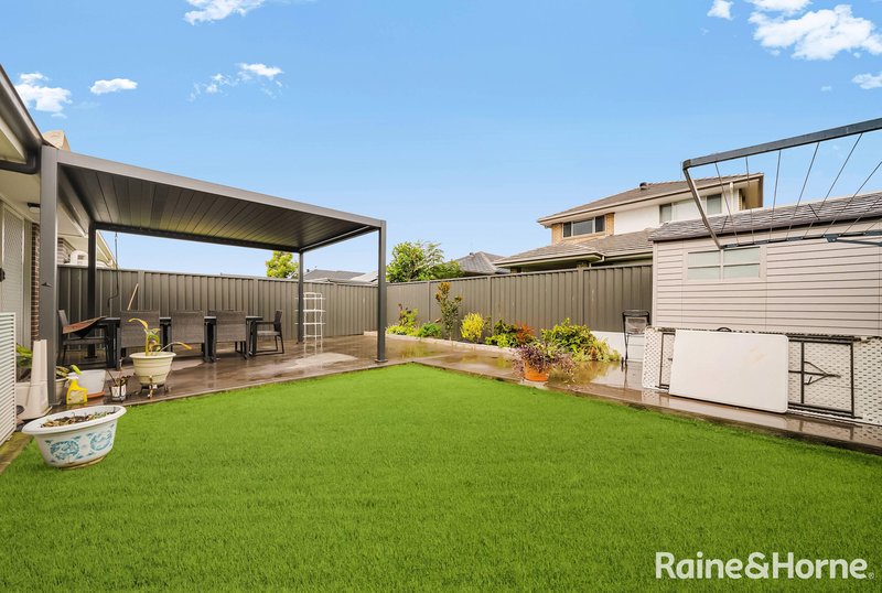 Photo - 4 Dusty Way, Catherine Field NSW 2557 - Image 9
