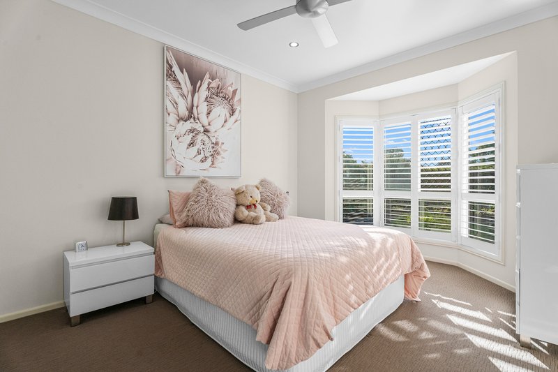 Photo - 4 Earls Court, Point Vernon QLD 4655 - Image 8