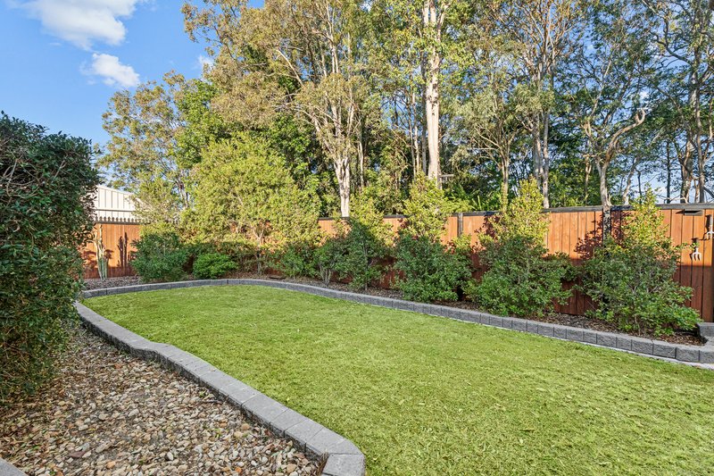 Photo - 4 Earls Court, Point Vernon QLD 4655 - Image 16