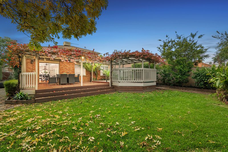 Photo - 4 Easton Court, Ferntree Gully VIC 3156 - Image 11