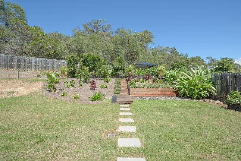 Photo - 4 Eccles Close, Kirkwood QLD 4680 - Image 19