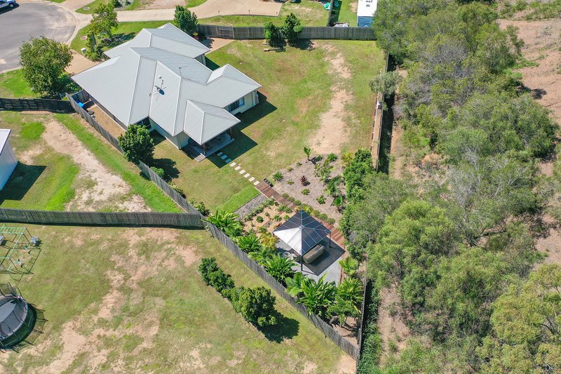 Photo - 4 Eccles Close, Kirkwood QLD 4680 - Image 23