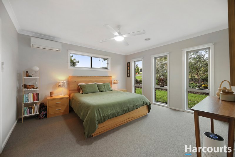 Photo - 4 Eccles Way, Leongatha VIC 3953 - Image 2