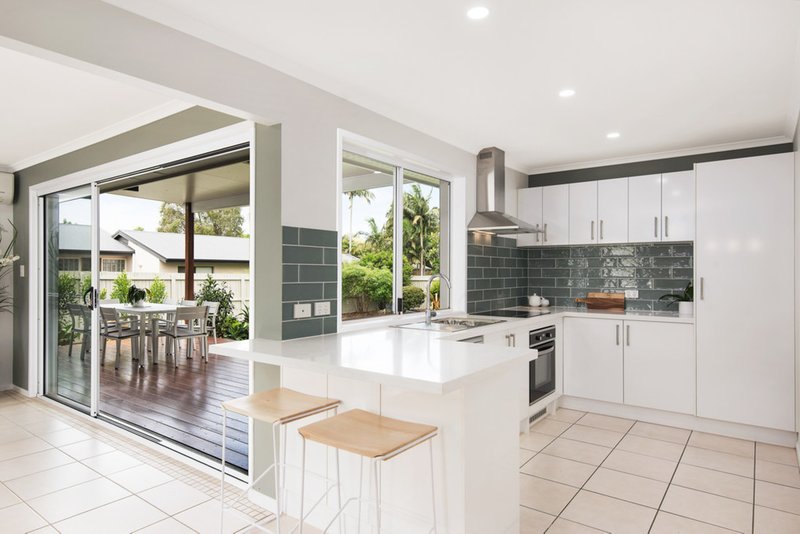 Photo - 4 Eckersley Avenue, Buderim QLD 4556 - Image 3