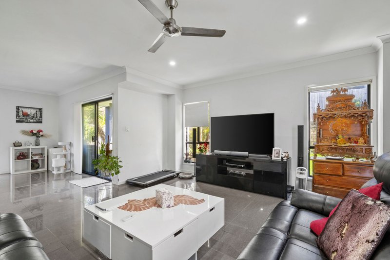 Photo - 4 Eden View Drive, Reedy Creek QLD 4227 - Image 3