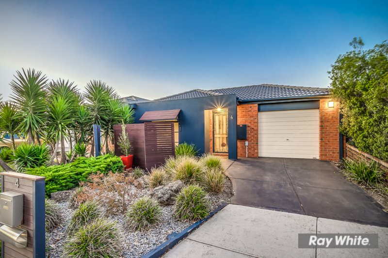 Photo - 4 Edgevale Way, Tarneit VIC 3029 - Image 2