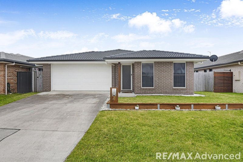 Photo - 4 Eel Place, Bongaree QLD 4507 - Image 1