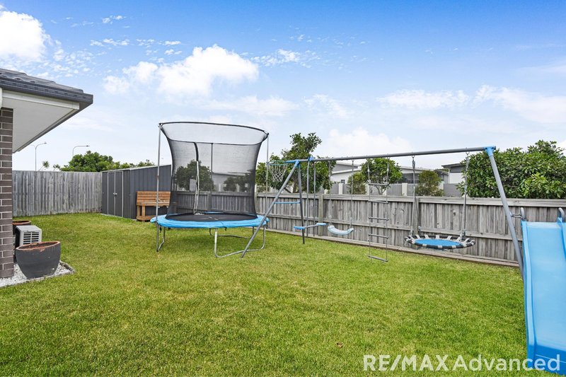 Photo - 4 Eel Place, Bongaree QLD 4507 - Image 12