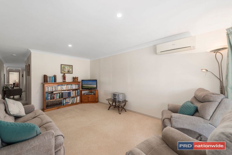 Photo - 4 Eeley Close, Coffs Harbour NSW 2450 - Image 3