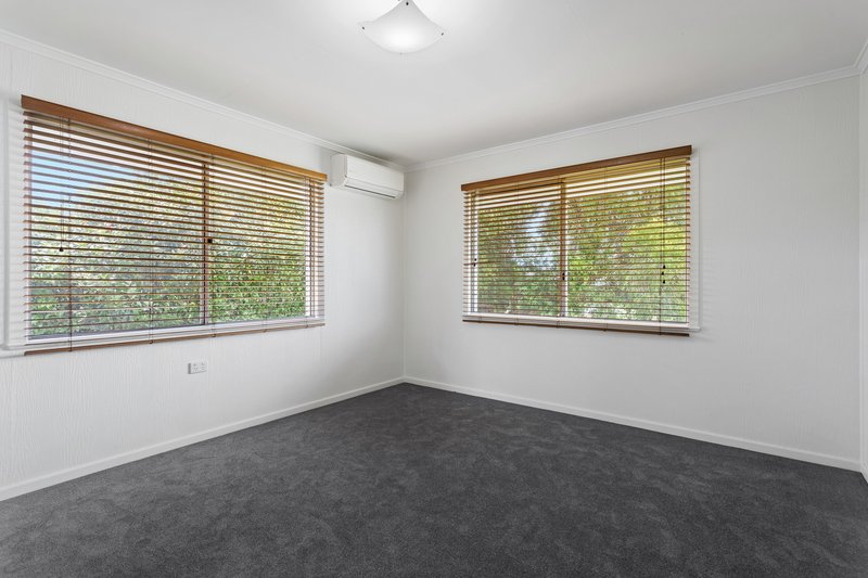 Photo - 4 Eiser Street, Harristown QLD 4350 - Image 9