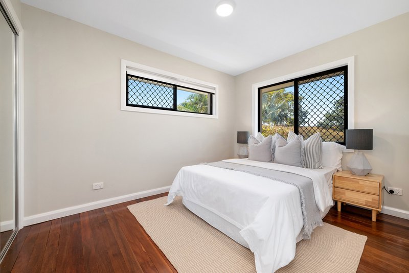 Photo - 4 Eisley Street, Tingalpa QLD 4173 - Image 11